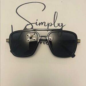 Simply Valentina Black Sunglasses